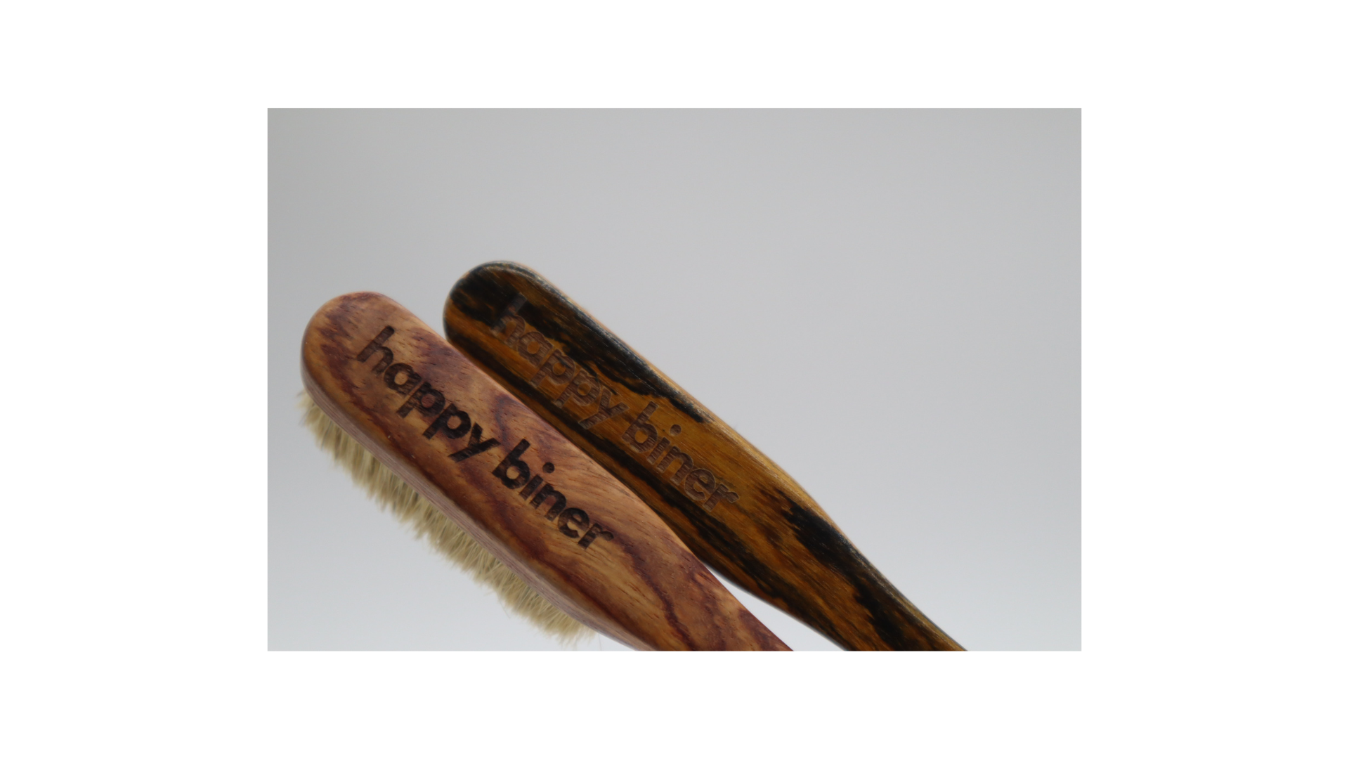 Happy Biner Natural Wooden Chalk Brush