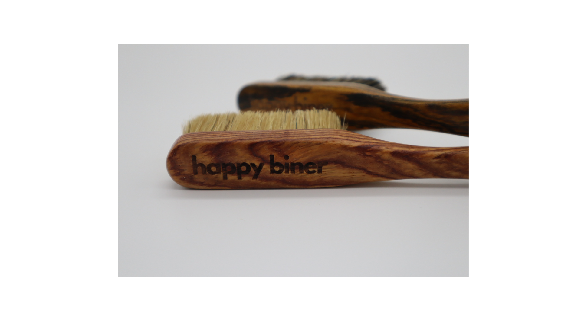 Happy Biner Natural Wooden Chalk Brush